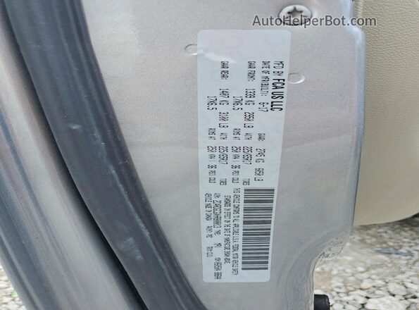 2C4RDGCGXHR800013 2017 DODGE GRAND Silver Widok naklejki z numerem VIN