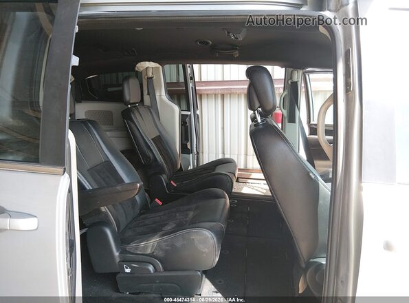 2C4RDGCGXJR184075 2018 DODGE GRAND CARAVAN Silver Vista de la etiqueta del VIN