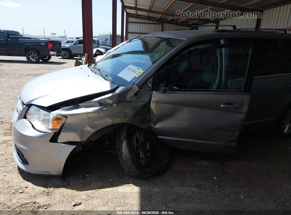 2C4RDGCGXJR184075 2018 DODGE GRAND CARAVAN Silver Vista frontal