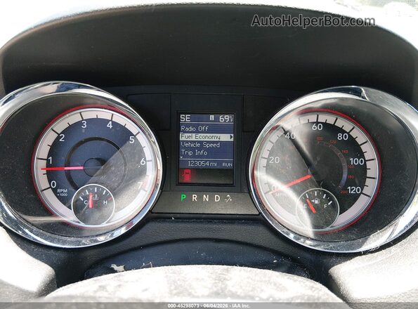 2C4RDGEG0JR189525 2018 DODGE GRAND CARAVAN Gray Rear seats view