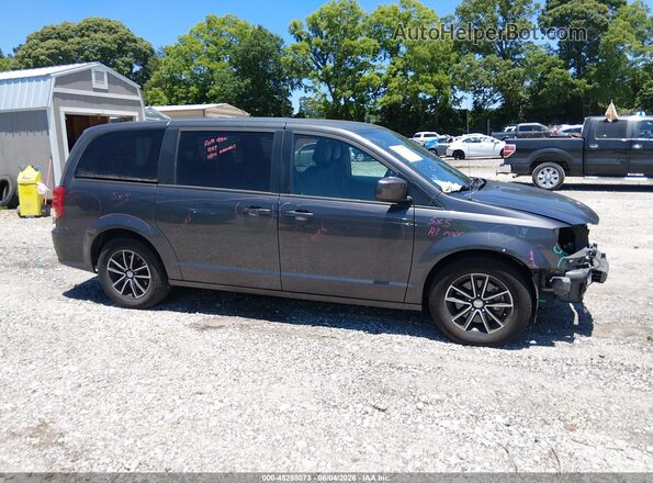 2C4RDGEG0JR189525 2018 DODGE GRAND CARAVAN Gray Rear interior view