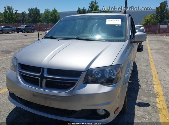 2C4RDGEG0JR284876 2018 DODGE GRAND CARAVAN Серебряный Вид щитка приборов