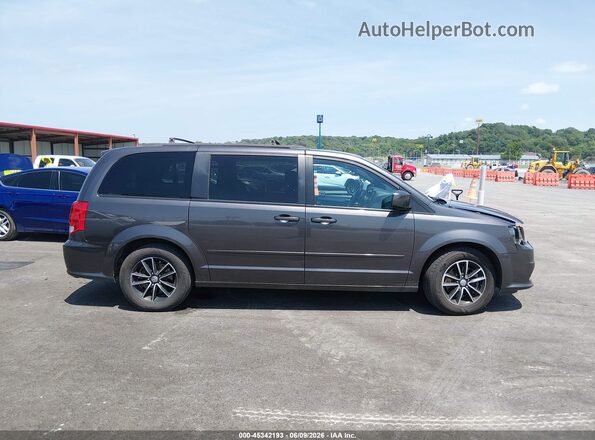 2C4RDGEG1HR693429 2017 DODGE GRAND CARAVAN Gray Rear interior view