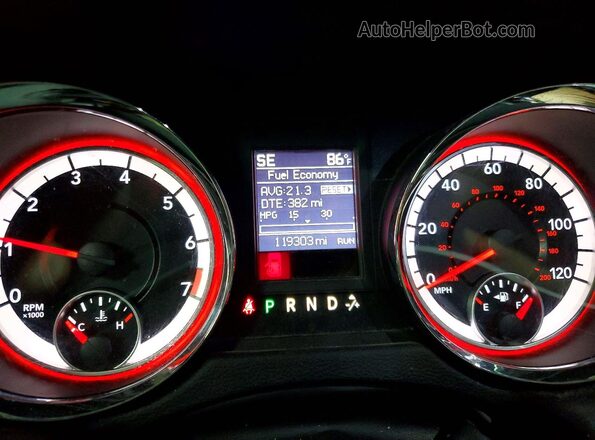 2C4RDGEG2JR196220 2018 DODGE GRAND Red ხელსაწყოთა პანელის ხედი