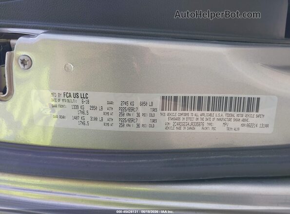 2C4RDGEG4JR335876 2018 DODGE GRAND CARAVAN Silver Engine compartment view