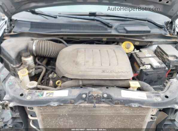 2C4RDGEG5KR709459 2019 DODGE GRAND CARAVAN Silver Вид ззаду