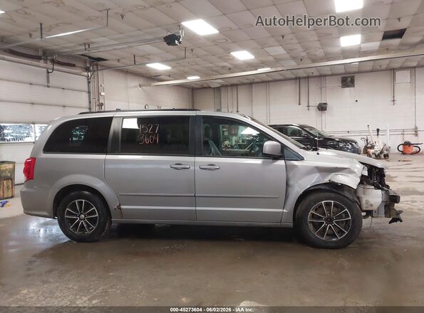 2C4RDGEG6HR715487 2017 DODGE GRAND CARAVAN Серебряный Панорамный вид салона 360°