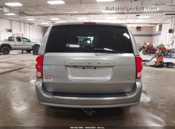 2C4RDGEG6HR715487 2017 DODGE GRAND CARAVAN Серебряный 