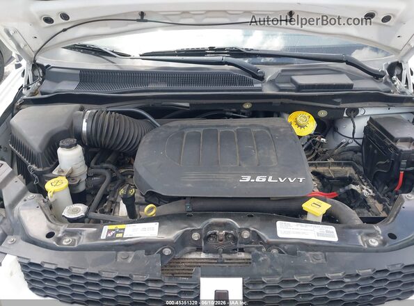 2C4RDGEG8HR732016 2017 DODGE GRAND CARAVAN Белый Вид сзади