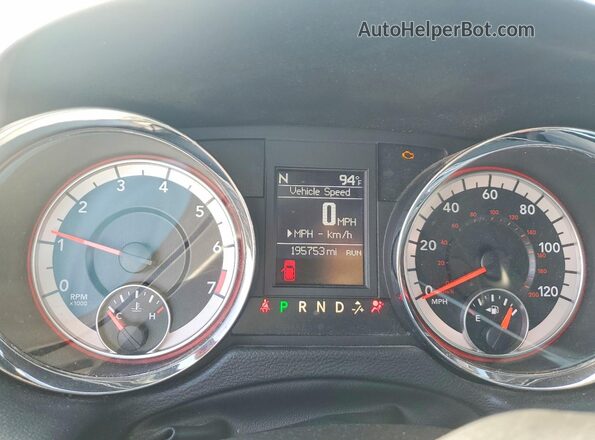 2C4RDGEGXLR200646 2020 DODGE GRAND White ხელსაწყოთა პანელის ხედი