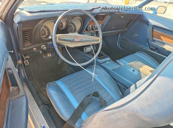 2F05Q194657 1972 FORD MUSTANG Синий Вид панели приборов