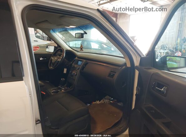 2FMGK5B81GBA13742 2016 FORD FLEX White Widok wnętrza z przodu