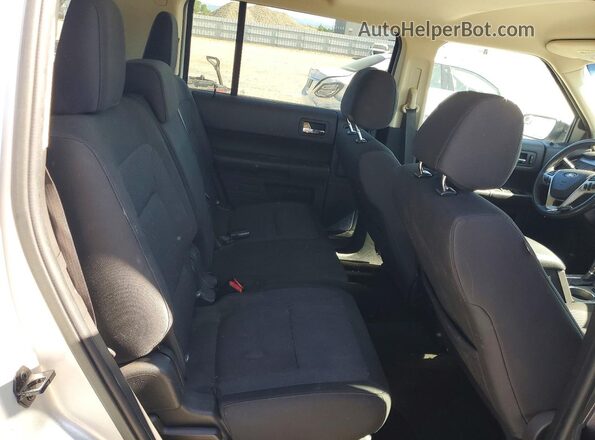 2FMGK5B81HBA08381 2017 FORD FLEX Silver Vista de los asientos traseros