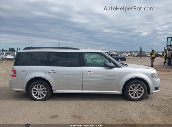 2FMGK5B88JBA19092 2018 FORD FLEX Silver უკანა სალონის ხედი