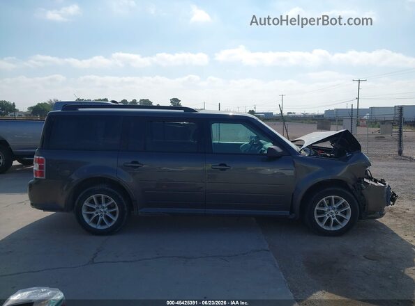 2FMGK5B89JBA11826 2018 FORD FLEX Gray Rear interior view