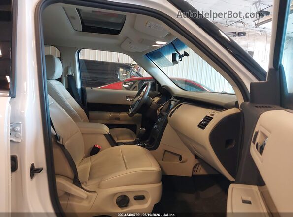 2FMGK5C8XKBA31776 2019 FORD FLEX White Вид салону спереду