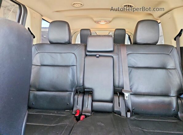 2FMGK5D84KBA29360 2019 FORD FLEX Silver Հետևի նստատեղերի տեսք