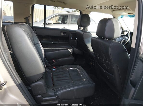 2FMHK6C82HBA03294 2017 FORD FLEX Silver VIN կոդի պիտակի տեսք