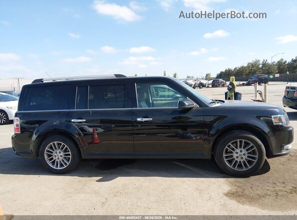 2FMHK6C88HBA09682 2017 FORD FLEX Black Vista interior trasera