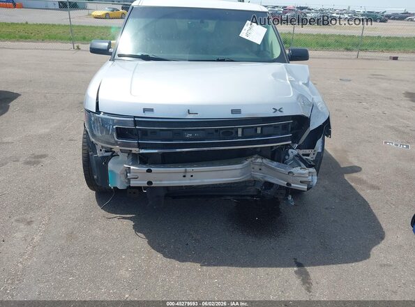 2FMHK6C8XGBA21072 2016 FORD FLEX Silver Vista frontal