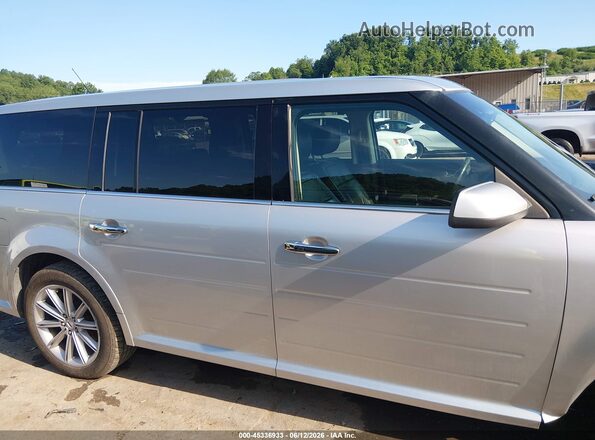 2FMHK6D86KBA36157 2019 FORD FLEX Silver Widok wnętrza z tyłu