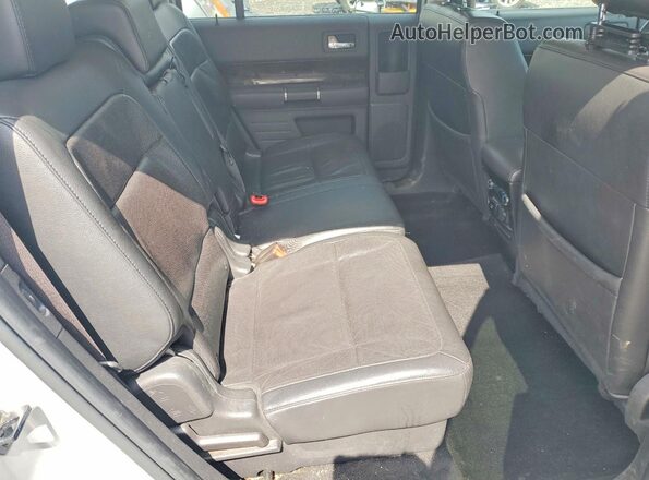 2FMHK6D89KBA22611 2019 FORD FLEX Silver Вид задньої частини салону