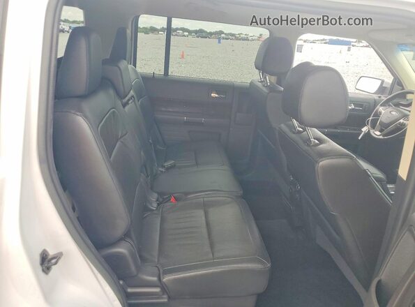 2FMHK6DT7JBA02151 2018 FORD FLEX White Rear seats view