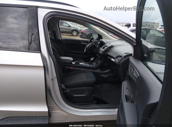 2FMPK3G90HBB93030 2017 FORD EDGE Silver Вид салону спереду