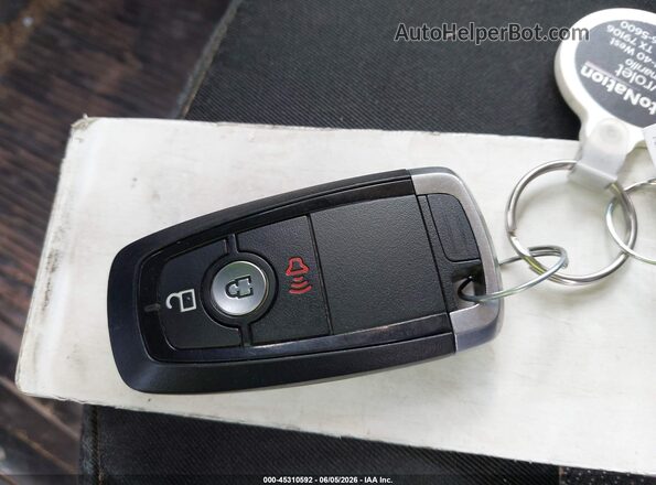2FMPK3G94KBC09110 2019 FORD EDGE Blue Dashboard view