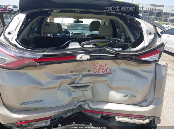 2FMPK3J85JBB26946 2018 FORD EDGE Gold Вид спереду