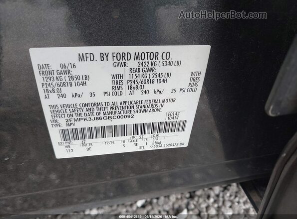 2FMPK3J86GBC00092 2016 FORD EDGE Gray Vista del compartimento del motor