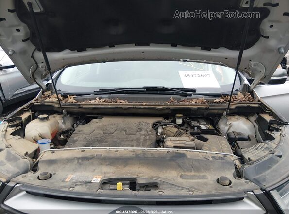 2FMPK3J88JBB10059 2018 FORD EDGE Silver Rear view