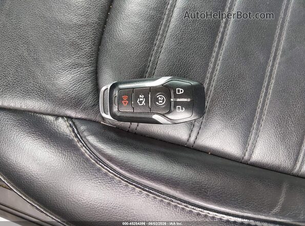 2FMPK3J89GBC04475 2016 FORD EDGE Серебряный Вид панели приборов