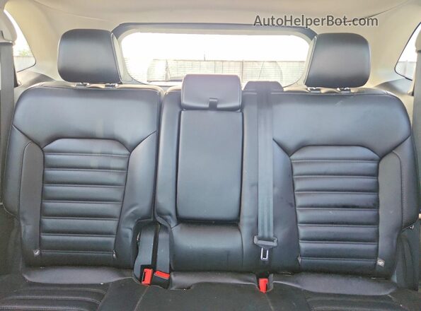 2FMPK3J90MBA05190 2021 FORD EDGE Silver Rear seats view