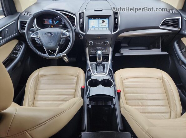 2FMPK3J91HBC10619 2017 FORD EDGE Tan Widok deski rozdzielczej