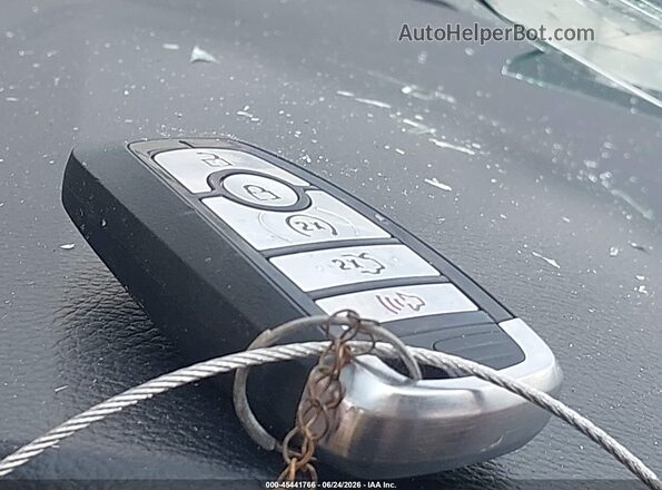 2FMPK3J91KBB99855 2019 FORD EDGE Белый Вид панели приборов