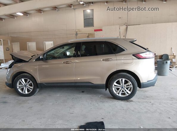 2FMPK3J91LBA49214 2020 FORD EDGE Gold Widok wnętrza 360 stopni