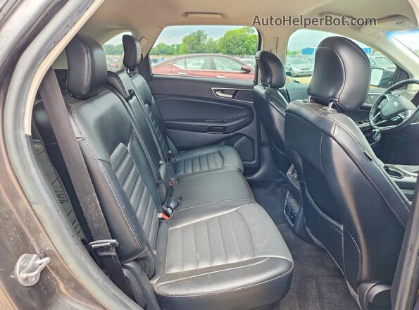 2FMPK3J92JBC21134 2018 FORD EDGE Gray Widok wnętrza z tyłu