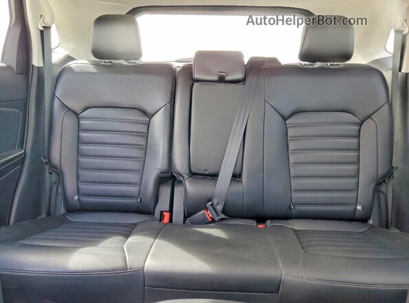 2FMPK3J93MBA43836 2021 FORD EDGE Белый Вид задних сидений