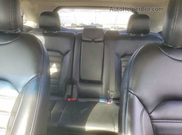2FMPK3J94KBB23532 2019 FORD EDGE Silver Հետևի նստատեղերի տեսք