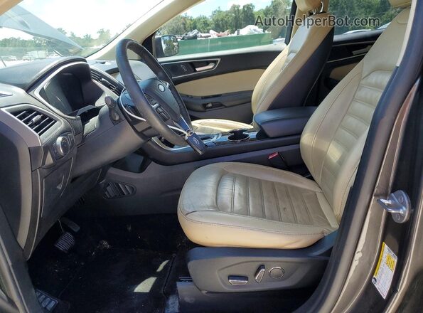 2FMPK3J96HBC01432 2017 FORD EDGE Gray წინა სალონის ხედი