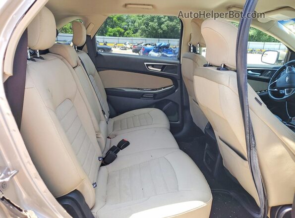 2FMPK3J97JBC51245 2018 FORD EDGE Gold Vista interior trasera