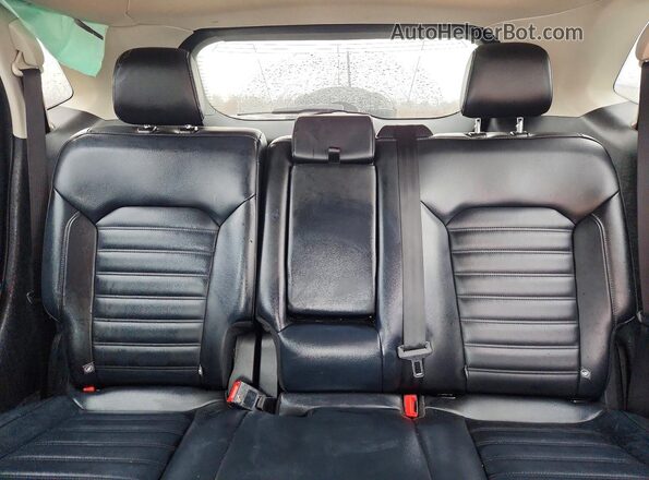 2FMPK3J97KBC01110 2019 FORD EDGE White Widok tylnych siedzeń