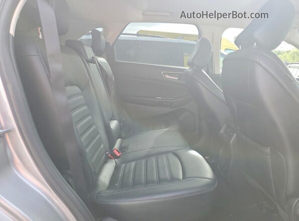 2FMPK3J97LBA19702 2020 FORD EDGE Silver Rear interior view