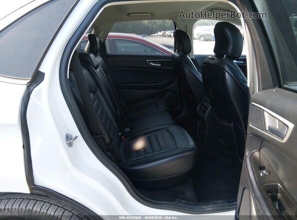 2FMPK3J99JBC32681 2018 FORD EDGE White Widok naklejki z numerem VIN
