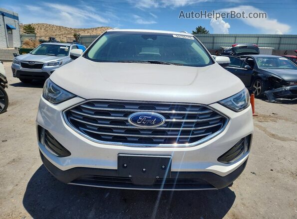 2FMPK3J9XKBB21784 2019 FORD EDGE Cream Widok z przodu