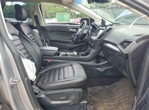 2FMPK3J9XLBB26310 2020 FORD EDGE Серебряный Вид салона спереди