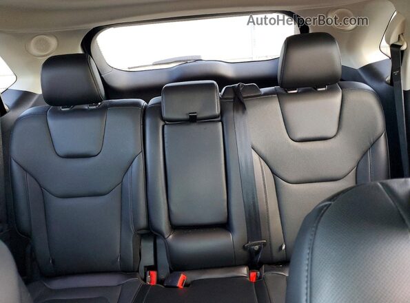 2FMPK3K85JBC40122 2018 FORD EDGE Burgundy Rear seats view