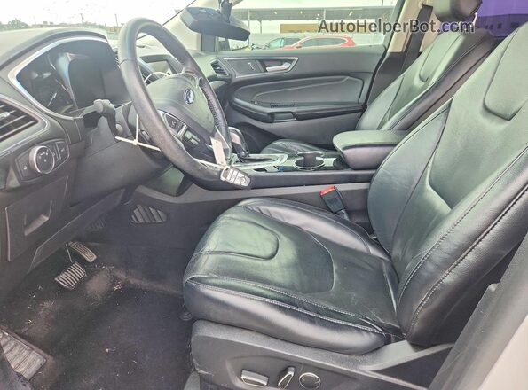 2FMPK3K86HBC44061 2017 FORD EDGE White Вид салону спереду