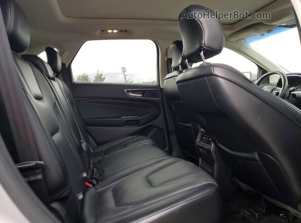 2FMPK3K94HBB75394 2017 FORD EDGE Silver 